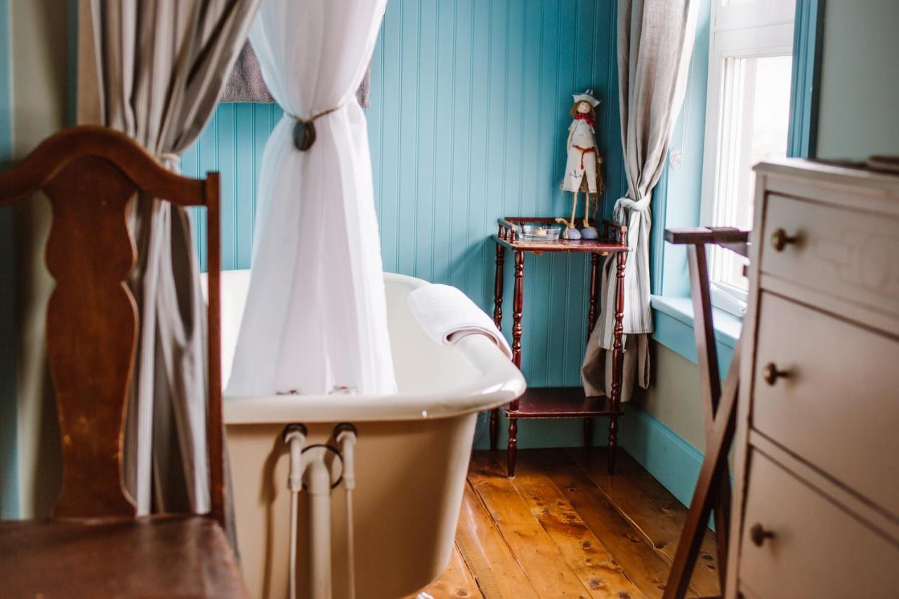Auberge D'Anjou-Cocooning Cafe Petit Rocher エクステリア 写真